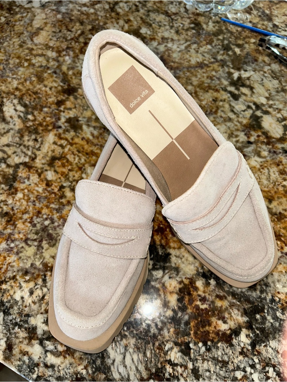 Dolce Vita Elias Loafers Flats 8 Tan Cream Suede